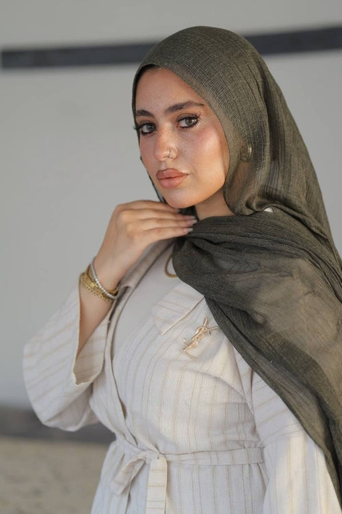 حجاب Dark Olive كتان تيلاندي من يسرا