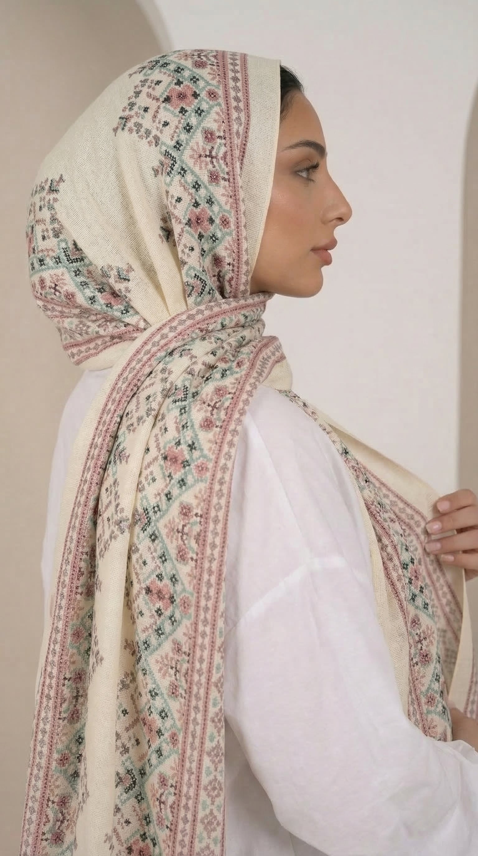 Tolifa in Chiffon